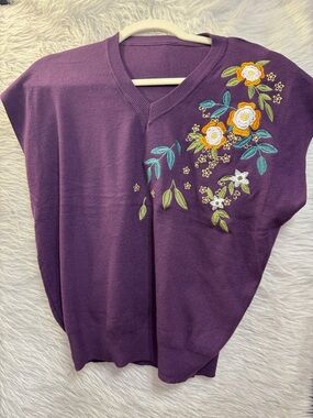 Purple Floral Embroidered V-Neck Sweater Vest